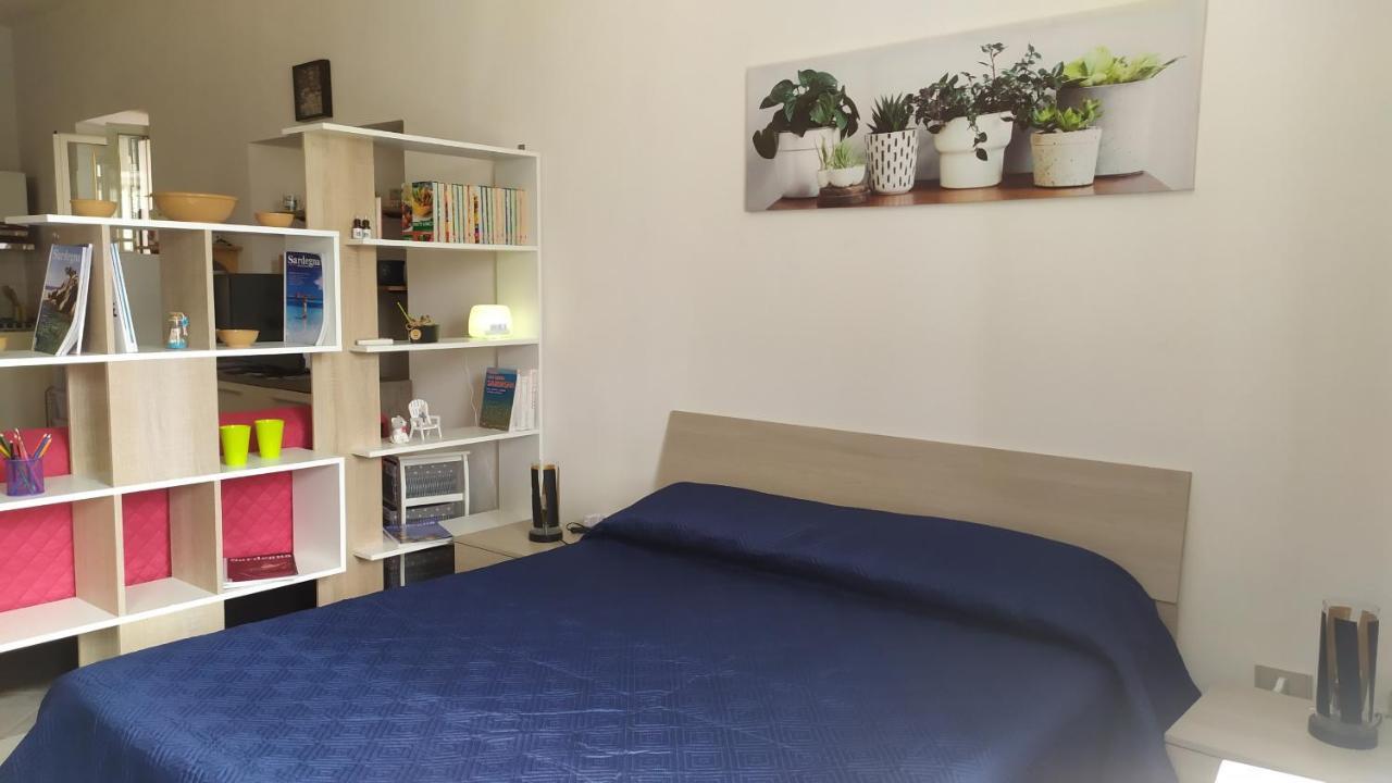 이글레시아스 Casa Vacanze Lo Specchio 아파트 외부 사진
